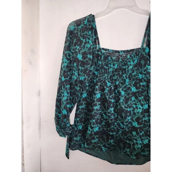 New Isabel Maternity Women's Floral Black & Green V-Neck Square-Back Blouse S - Picture 8 of 9